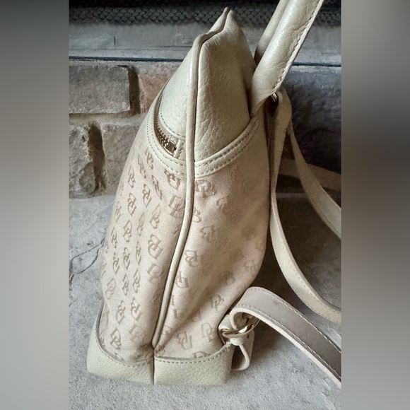 Vintage Dooney & Bourke Beige Canvas Logo Backpack with Cream Leather Trim main image 5